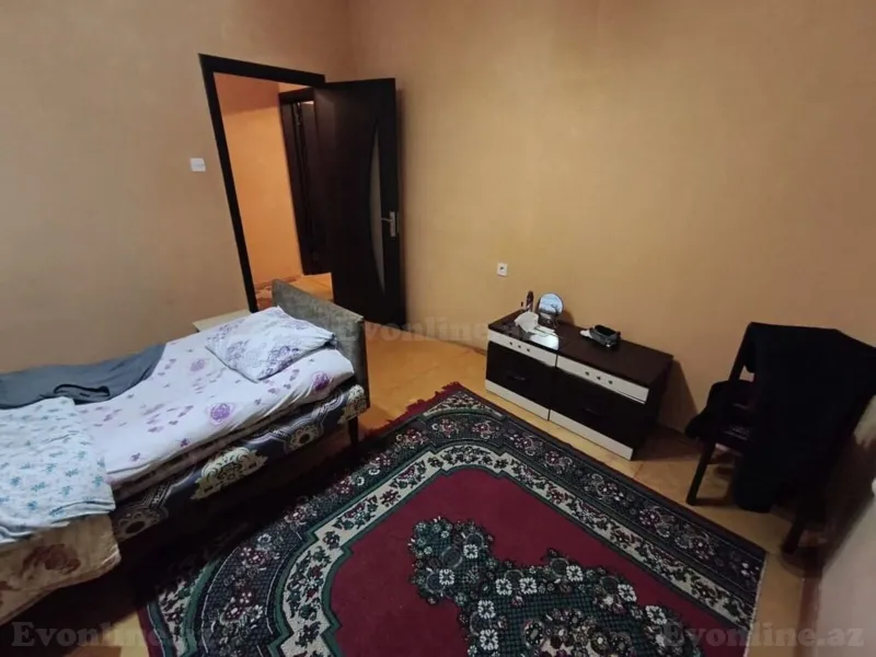 Satılır 5 otaqlı Mənzil Köhnə tikili 120 m² Bakı, Suraxanı r., Yeni Günəşli — Mənzil, Bakı (5)