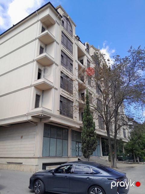Satılır 5 otaqlı yeni tikili 178 m² — Bakı