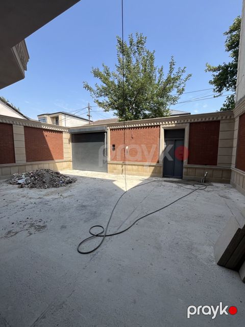 Satılır 6 otaqlı həyət evi/bağ evi 380 m² — Bakı