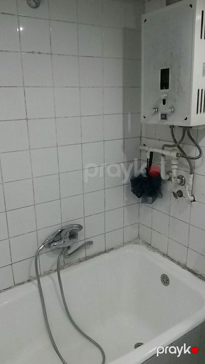 Satılır 2 otaqlı köhnə tikili 50 m² — Mənzil, Bakı (6)