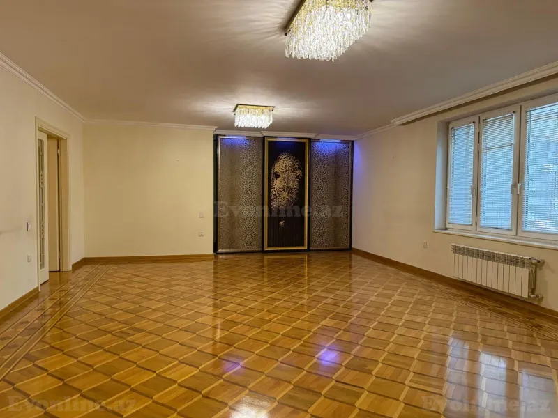 Kirayə verilir Ofis 170 m² Bakı, Nərimanov r., Gənclik m