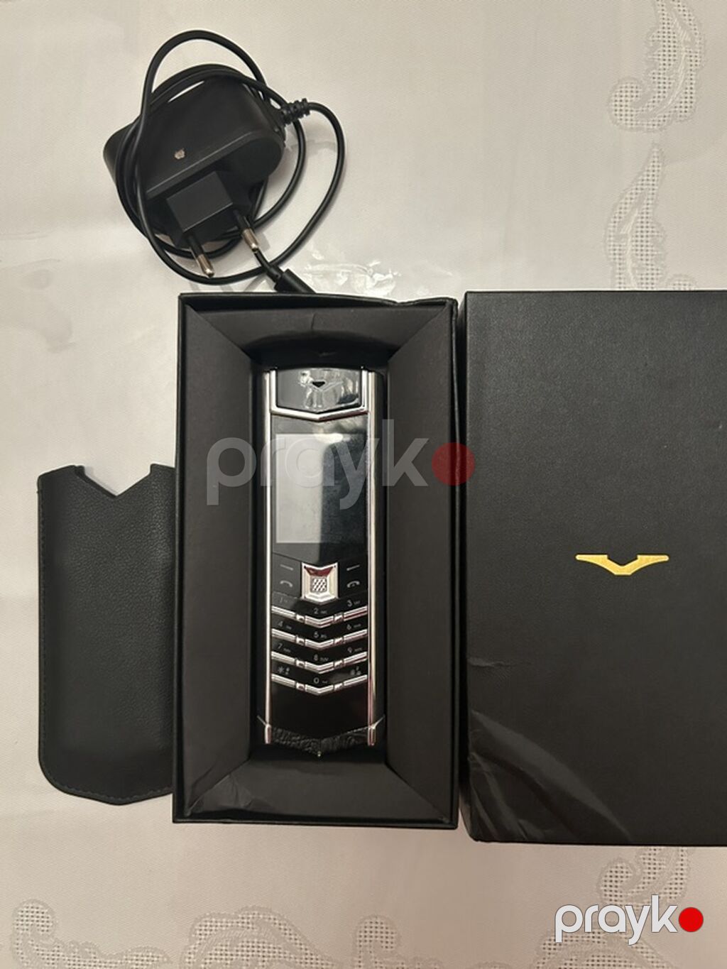 Vertu rəng - Qara, Düyməli — Vertu, Bakı (3)