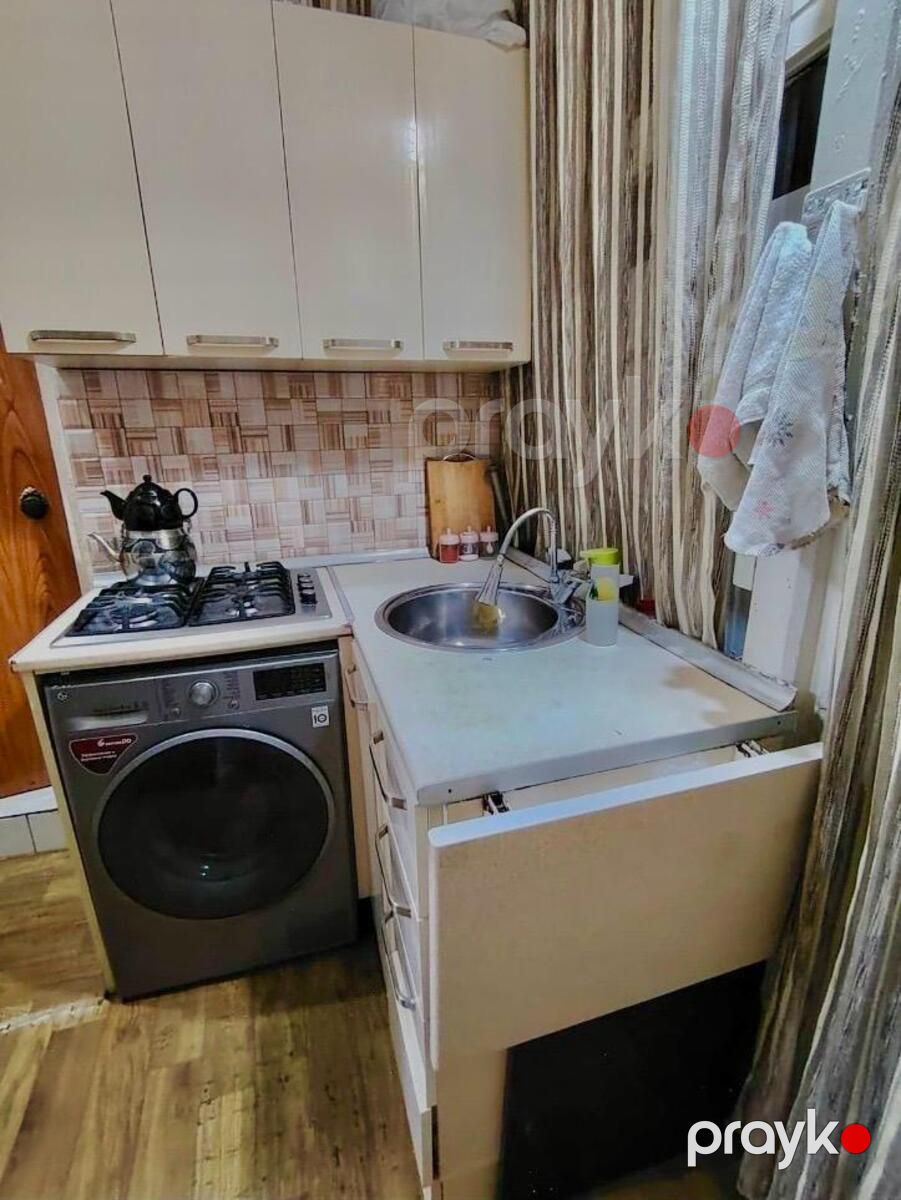 Satılır 1 otaqlı köhnə tikili 25 m² — Mənzil, Bakı (6)