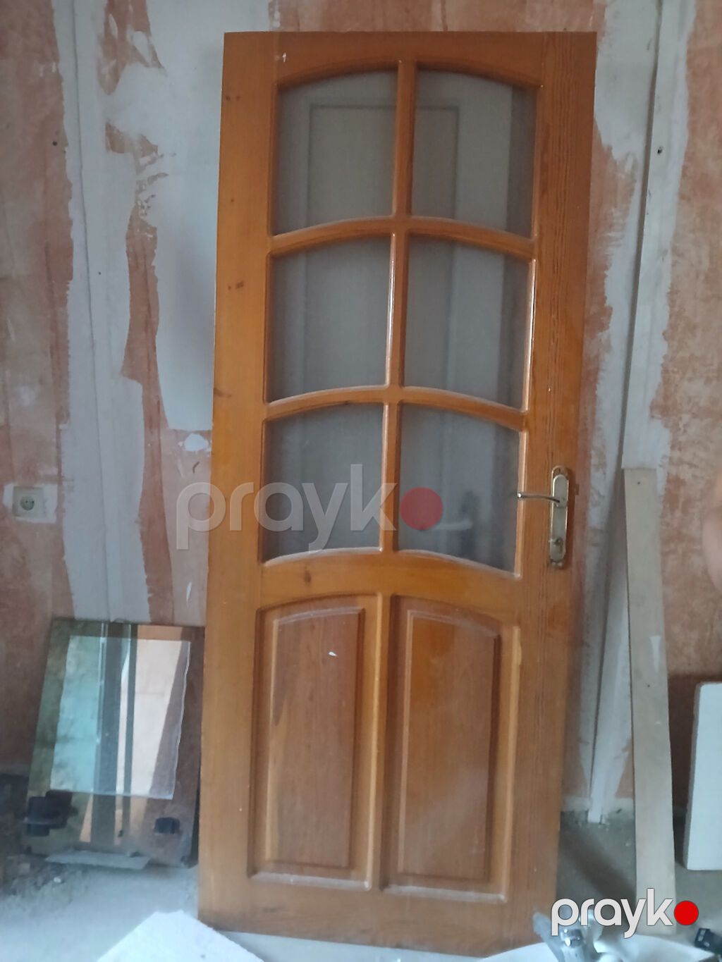 3 eded qapi satilir,findiq agacindandir,cox keyfiyyetlidir — Pəncərələr, qapılar, balkonlar, Bakı (5)