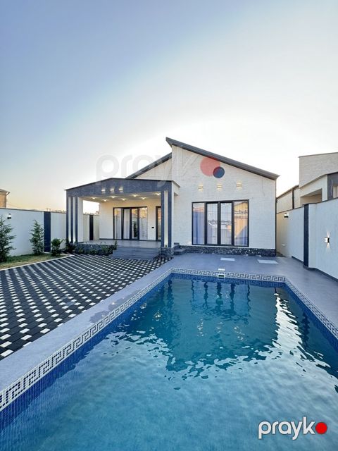 Satılır 4 otaqlı həyət evi/bağ evi 160 m² — Bakı