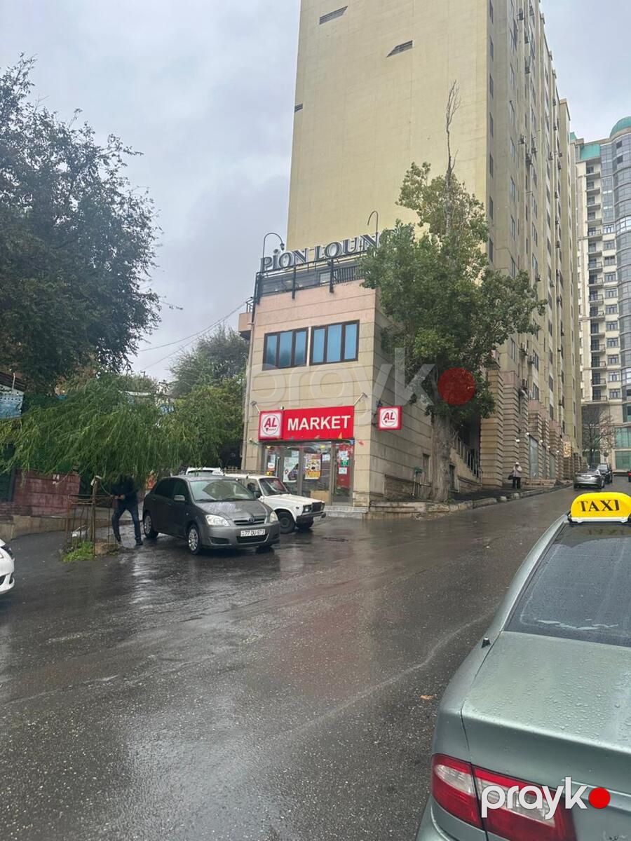 Satılır obyekt 370 m² — Əmlak, Bakı (3)