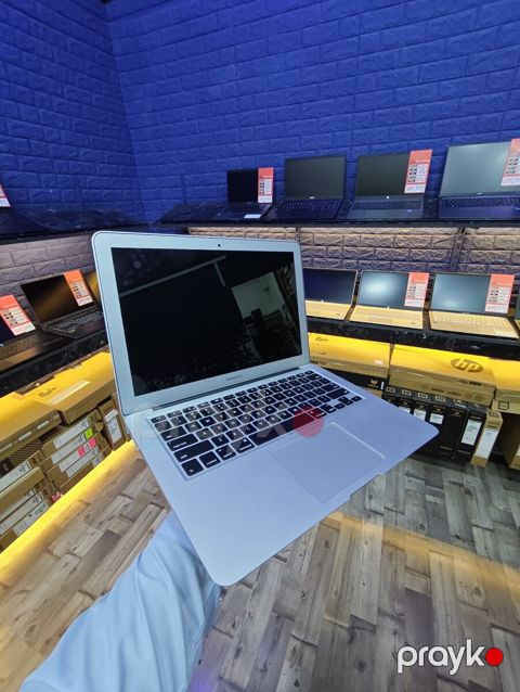 Apple Macbook Air — Bakı
