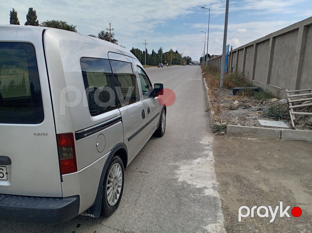 Opel Combo, 1.3 L, 2006 il, 300 489 km — Avtomobillər, Sumqayıt (8)