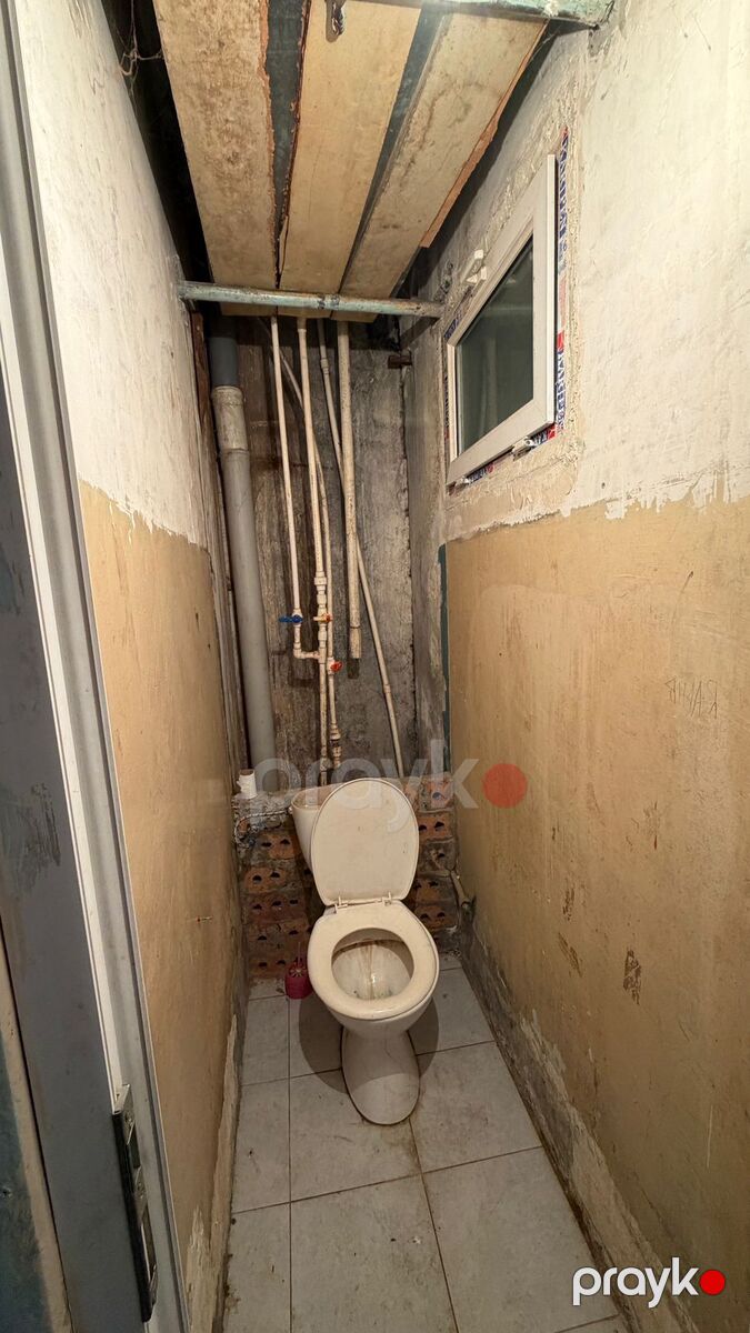 Satılır 2 otaqlı köhnə tikili 60 m² — Mənzil, Bakı (8)