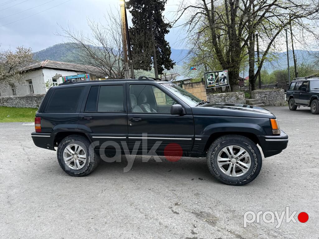 Jeep Grand Cherokee, 4.0 L, 1995 il, 248 866 km — Avtomobillər, Qax (4)