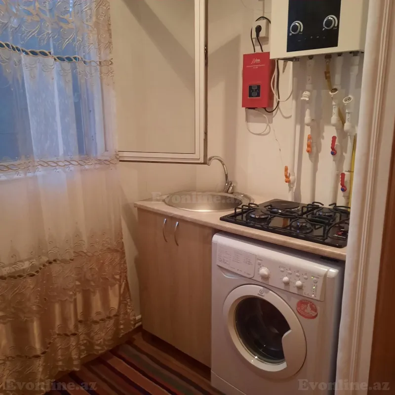 Kirayə verilir 2 otaqlı Mənzil Köhnə tikili 50 m² Bakı, Nizami r., Xalqlar Dostluğu m., 8-ci kilometr — Mənzil, Bakı (8)
