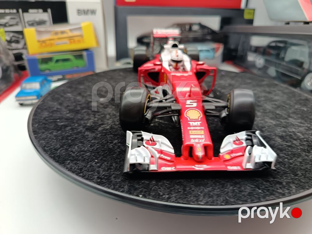 Ferrari, 2026 il, 1:18, Dəmir, Ünvandan götürmə — Modellar, Masazır (2)