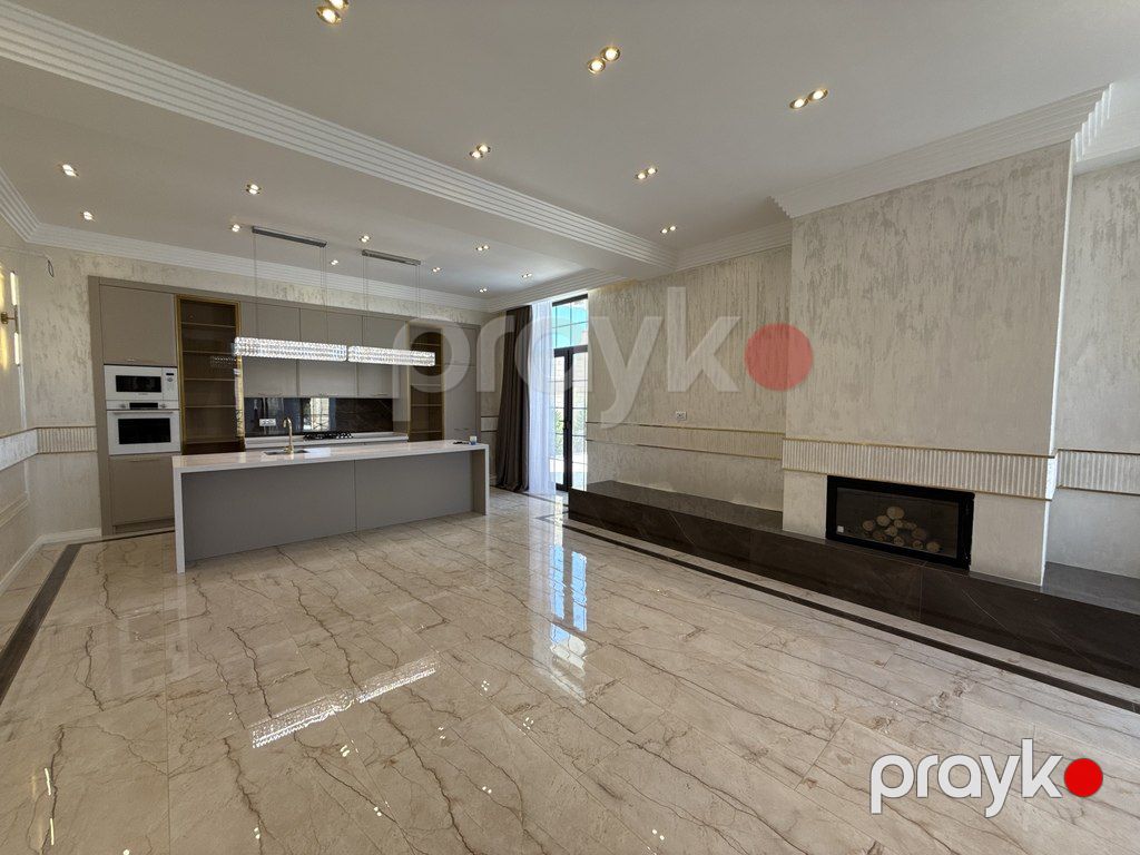 Satılır 5 otaqlı həyət evi/bağ evi 300 m² — Ev, villa, Bakı (8)