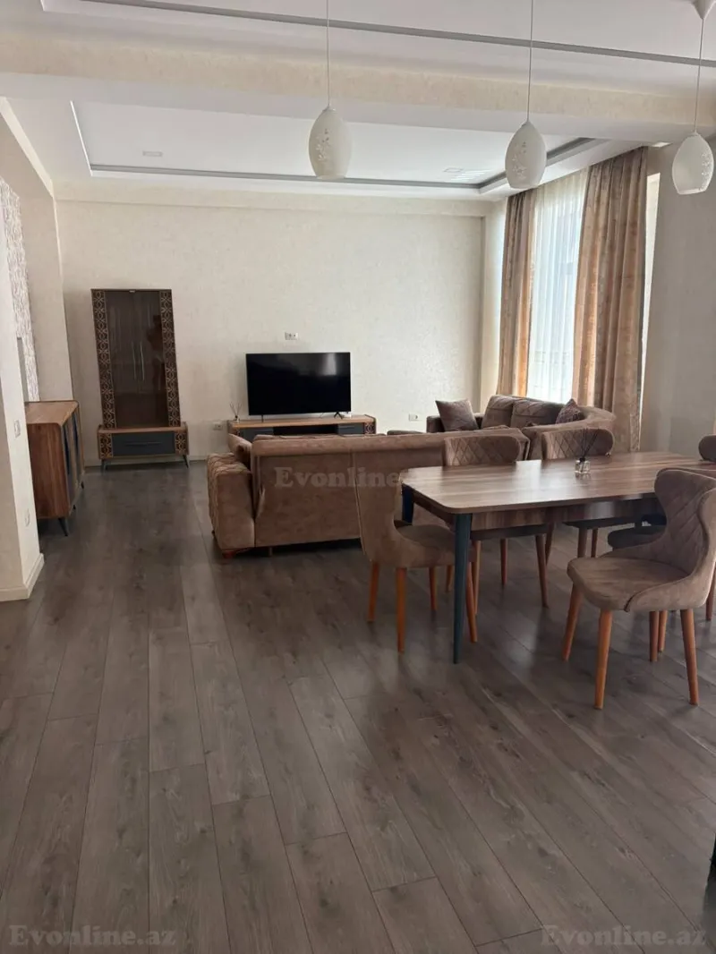 Kirayə verilir 3 otaqlı Mənzil Yeni tikili 133 m² Bakı, Xətai r., Ağ şəhər — Bakı