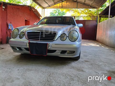 Mercedes E 220, 2.2 L, 2000 il, 461 152 km — Saatlı