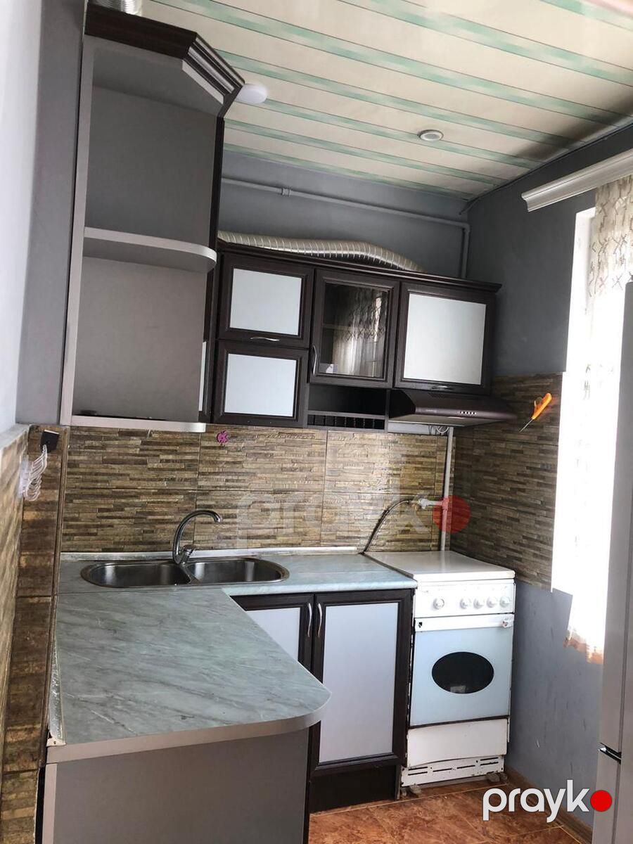 Satılır 2 otaqlı köhnə tikili 58 m² — Mənzil, Bakı (5)