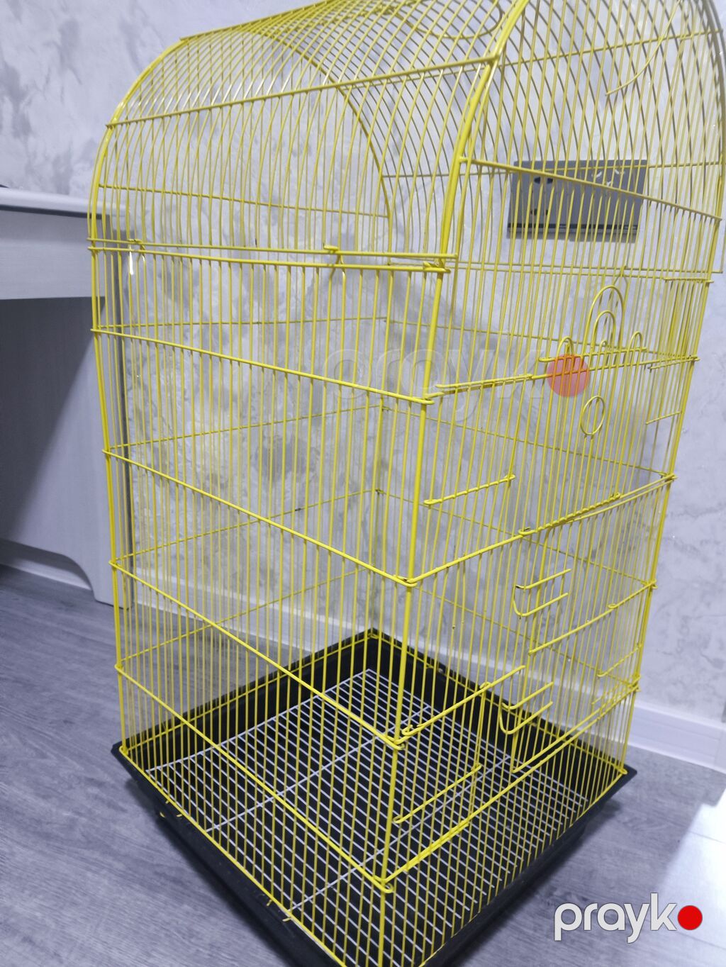 Böyük ölçülü quş qəfəsi - Material: möhkəm metal barlar, açıq sarı — Qəfəslər, Bakı (6)