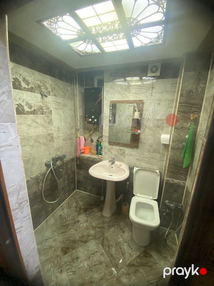 Satılır 3 otaqlı köhnə tikili 70 m² — Mənzil, Bakı (7)