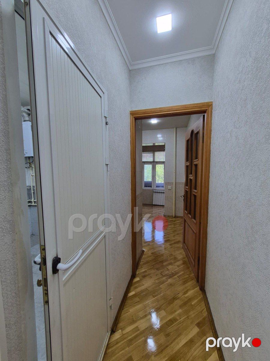 Satılır 2 otaqlı köhnə tikili 45 m² — Mənzil, Bakı (8)