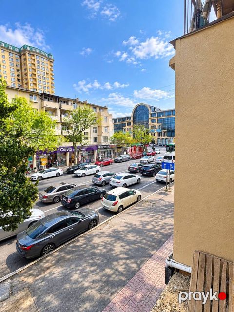 Satılır 3 otaqlı köhnə tikili 50 m²