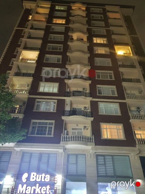 Satılır 3 otaqlı yeni tikili 135 m² — Bakı