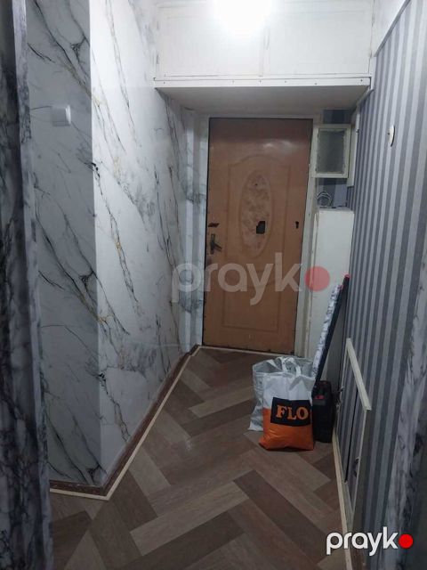 İcarəyə verilir 2 otaqlı köhnə tikili 52 m² — Bakı
