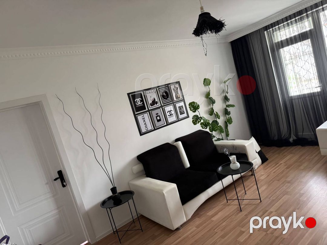 Satılır 2 otaqlı köhnə tikili 55 m² — Mənzil, Bakı (3)
