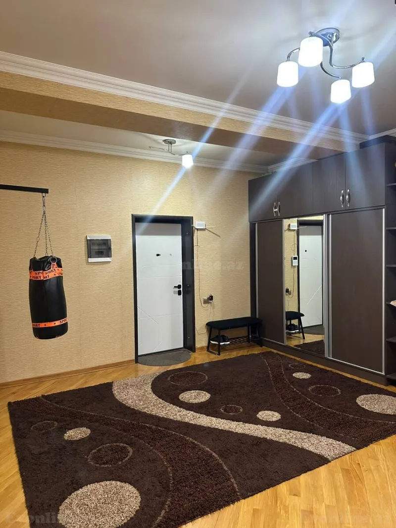 Kirayə verilir 3 otaqlı Mənzil Yeni tikili 150 m² Bakı, Nizami r., Koroğlu m — Mənzil, Bakı (5)