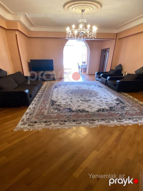 Satılır 4 otaqlı Bina evi menzil (Yeni tikili), 198 m², Nərimanov rayonu — Mənzil, Bakı (2)
