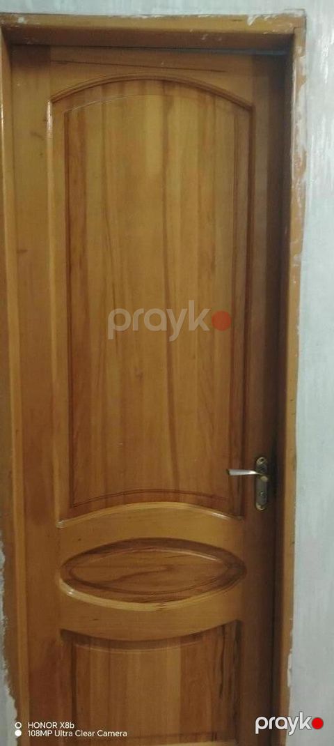 Qapı — Bakı