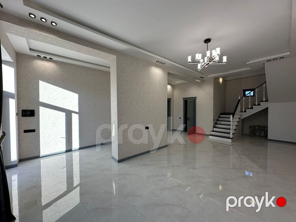 Satılır 5 otaqlı həyət evi/bağ evi 200 m² — Ev, villa, Bakı (8)
