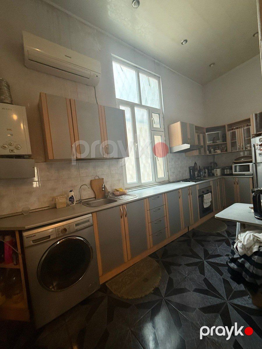 Satılır 4 otaqlı köhnə tikili 105 m² — Mənzil, Bakı (11)