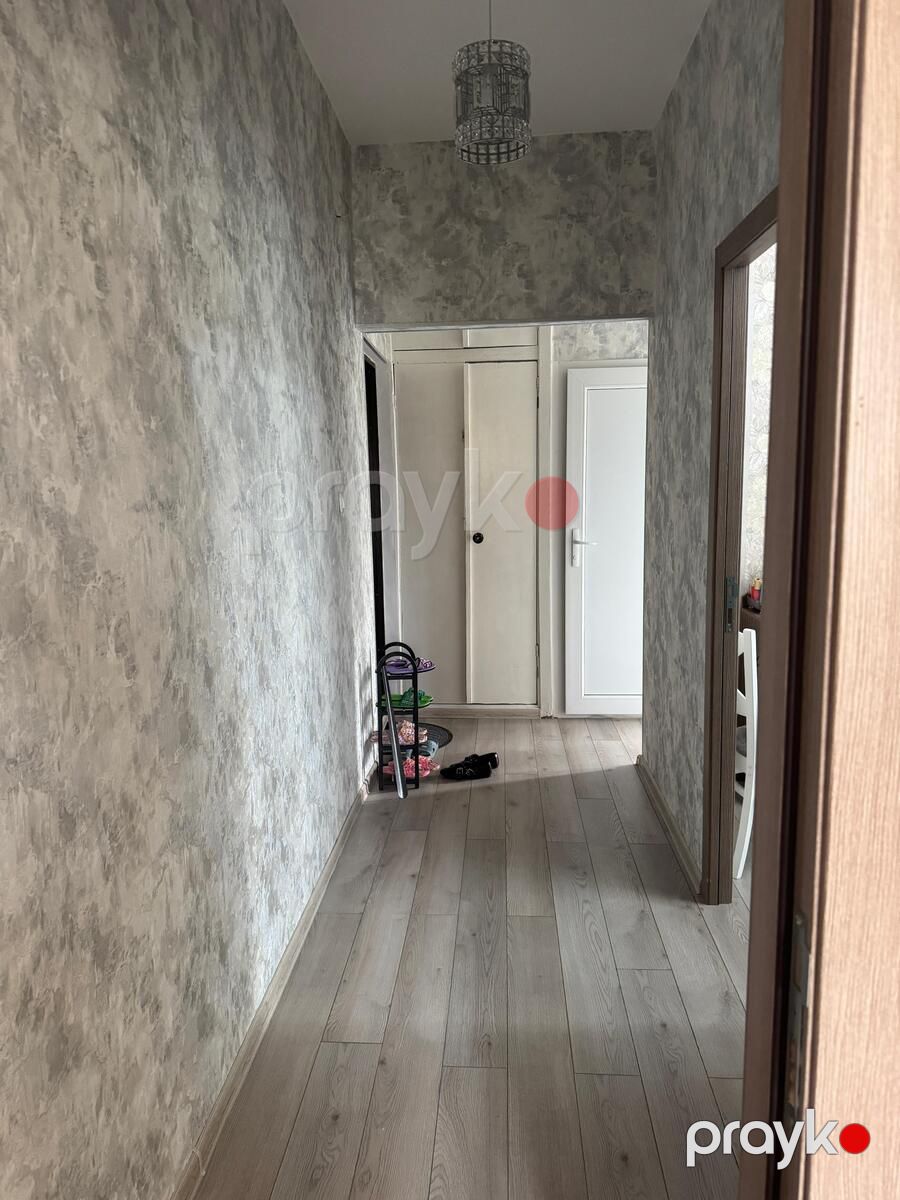 Satılır 2 otaqlı köhnə tikili 57 m² — Mənzil, Bakı (7)