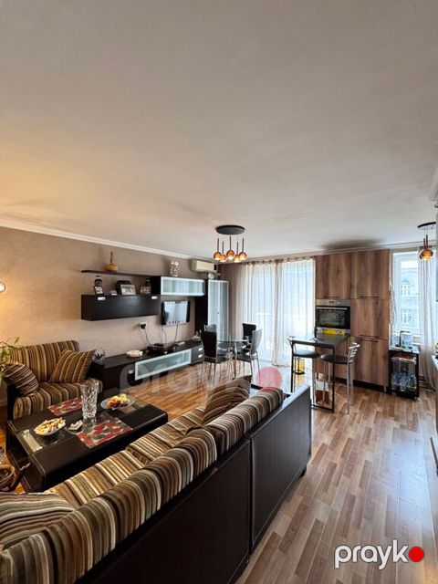 Satılır 3 otaqlı köhnə tikili 75 m²