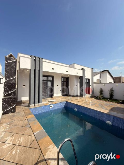 Satılır 3 otaqlı həyət evi/bağ evi 150 m² — Bakı