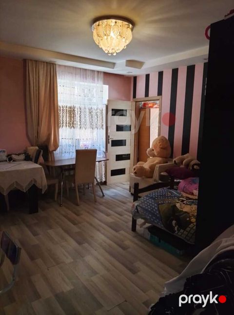 Satılır 8 otaqlı həyət evi/bağ evi 240 m² — Bakı