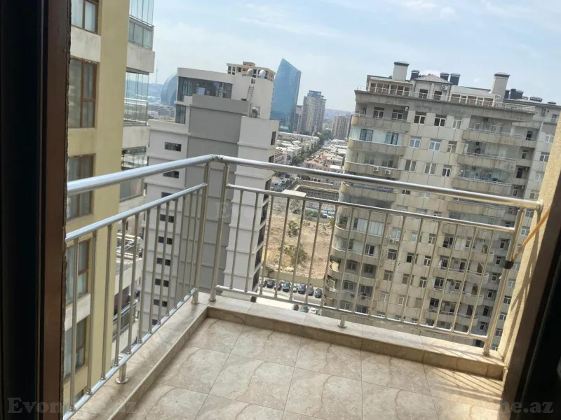 Kirayə verilir 3 otaqlı Mənzil Yeni tikili 138 m² Bakı, Xətai r — Mənzil, Bakı (6)