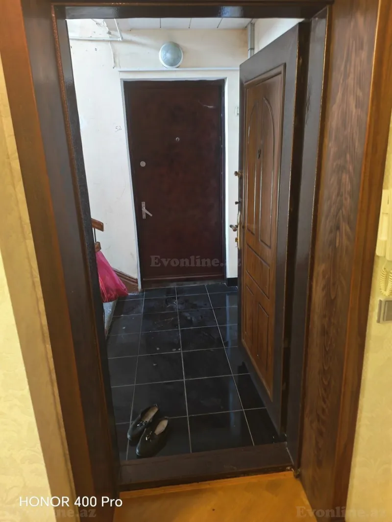 Kirayə verilir 3 otaqlı Mənzil Köhnə tikili 120 m² Bakı, Nizami r., Qara Qarayev m., 8-ci kilometr — Mənzil, Bakı (2)