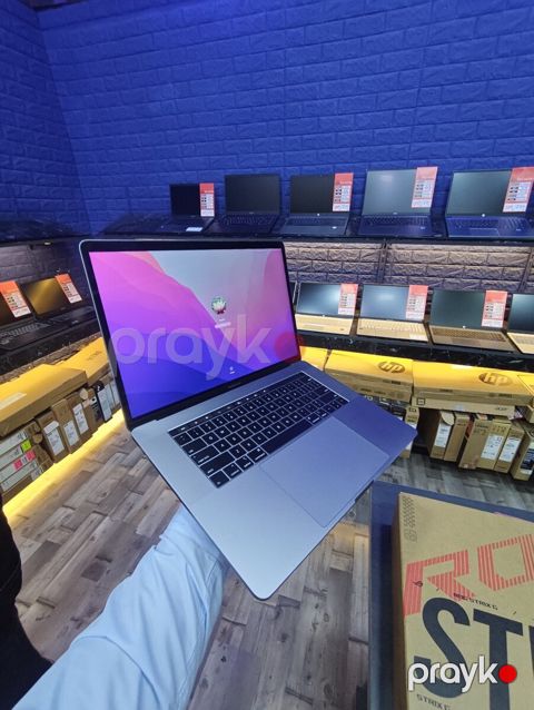 Apple Macbook Pro — Bakı