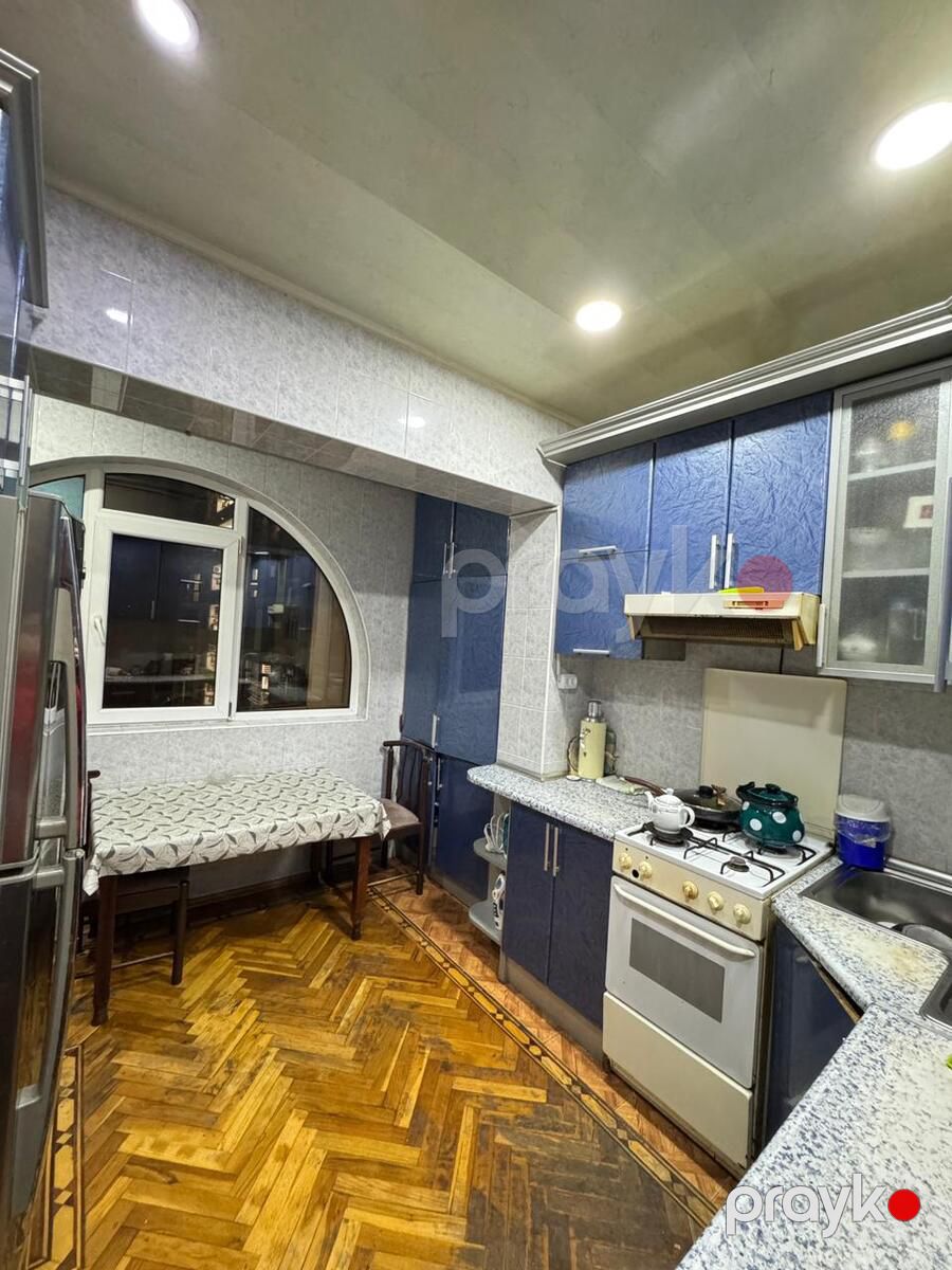 Satılır 4 otaqlı köhnə tikili 125 m² — Mənzil, Bakı (7)