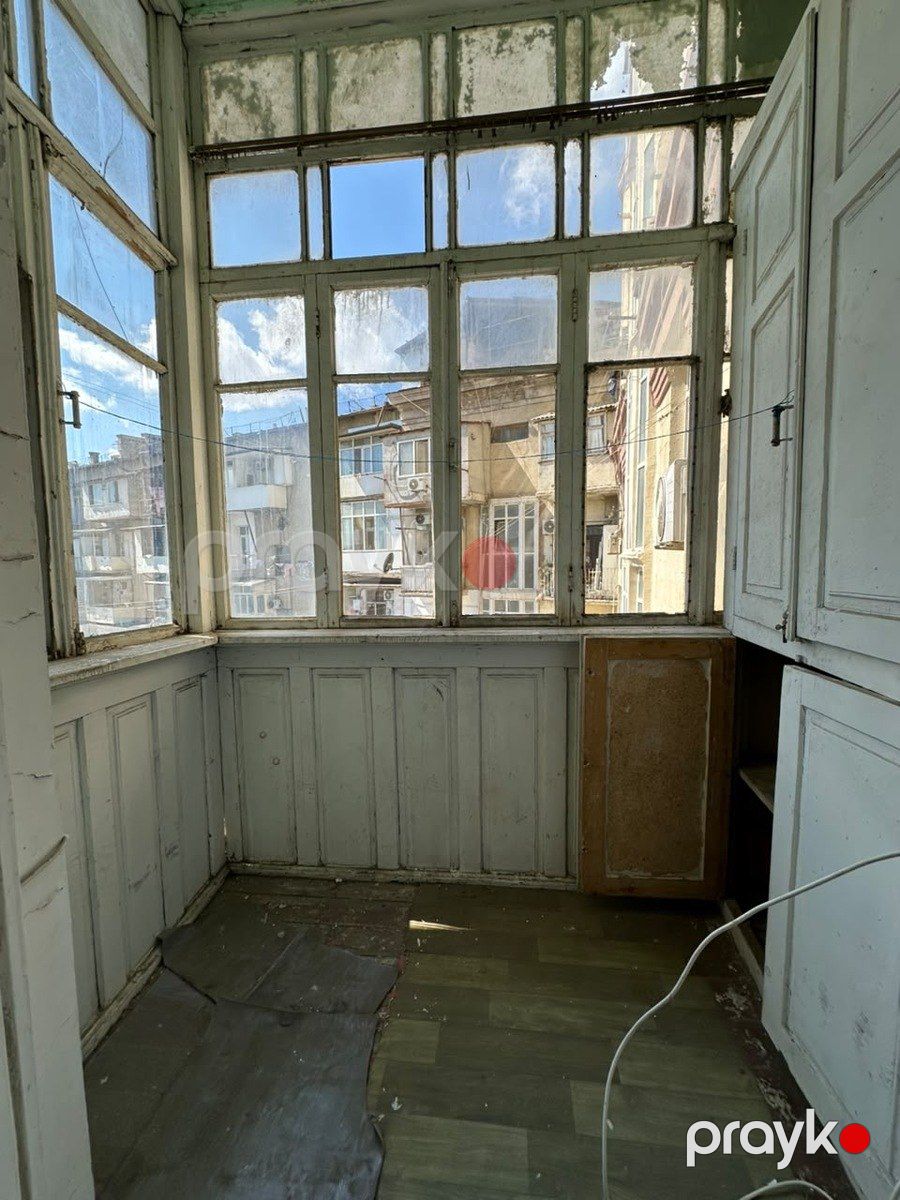 Satılır 2 otaqlı köhnə tikili 60 m² — Mənzil, Bakı (10)