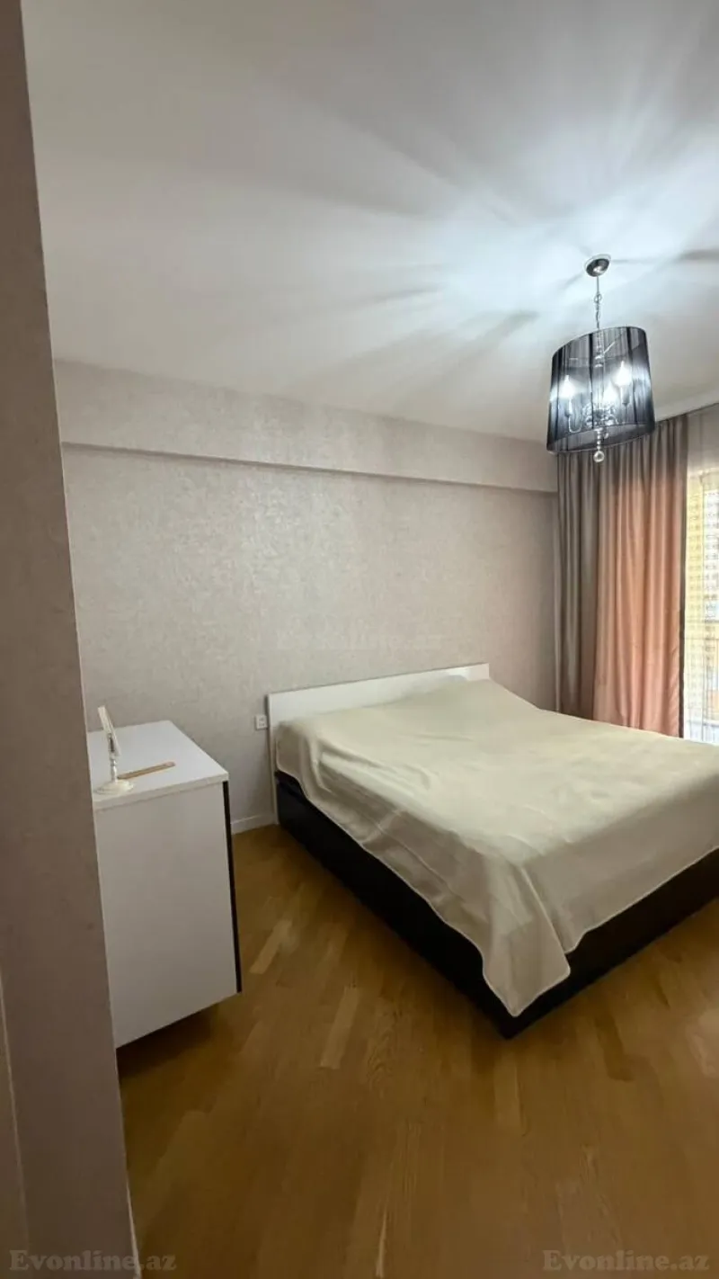 Kirayə verilir 4 otaqlı Mənzil Yeni tikili 140 m² Bakı, Xətai r — Mənzil, Bakı (6)