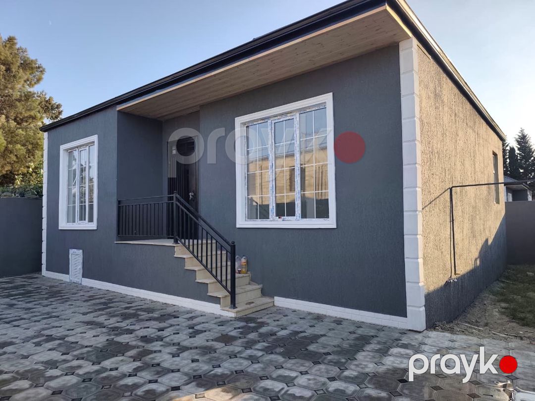 Satılır 100 kv 4 otaqlı mənzil, Həyət evi — Ev, villa, Bakı