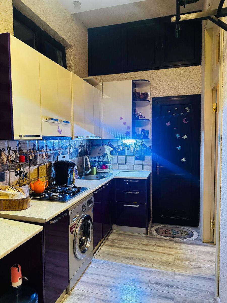 Satılır 2 otaqlı köhnə tikili 56 m² — Mənzil, Bakı (8)