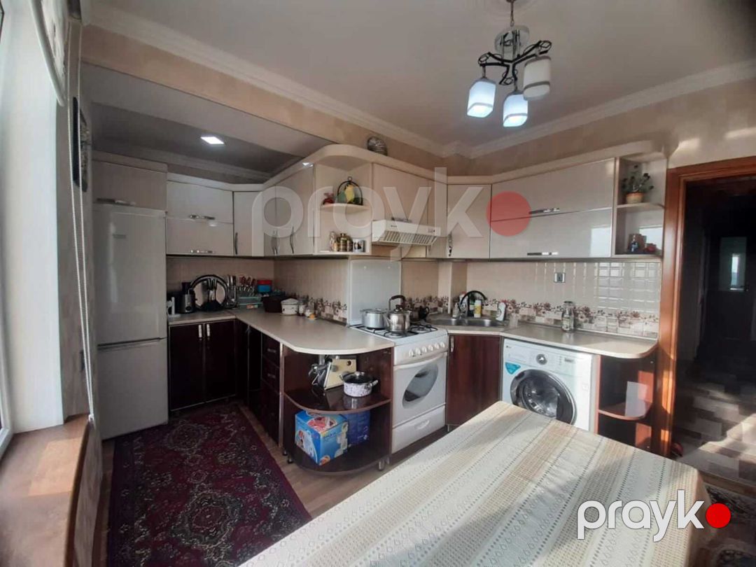 Satılır 3 otaqlı köhnə tikili 88 m² — Mənzil, Bakı (11)