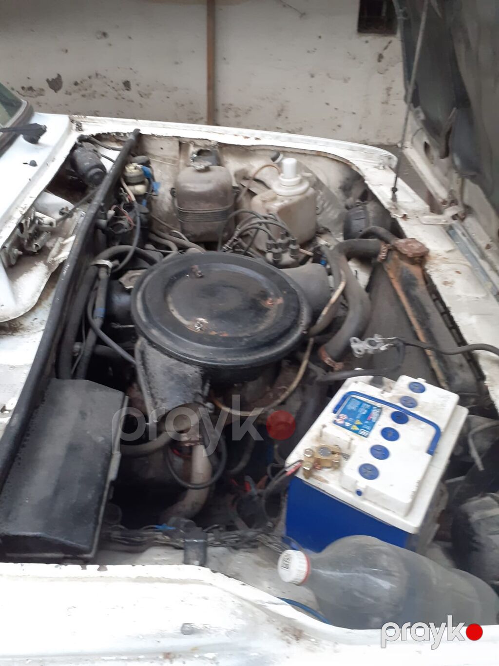VAZ 2107, ağ rəng, sedan kuzov. Xüsusiyyətlər: - Benzin mühərriki — Avtomobillər, Bakı (9)