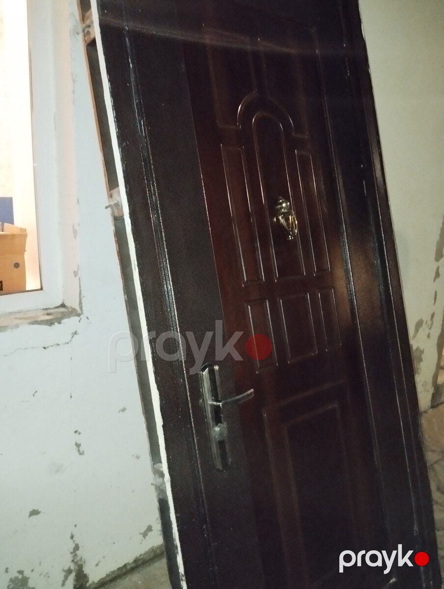 Seyf qapı — Təmir və inşaat, Bakı (2)