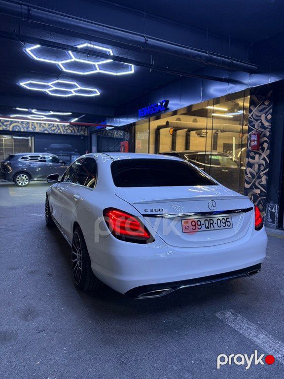 Mercedes C 300, 2.0 L, 2016 il, 163 000 km — Avtomobillər, Bakı (10)