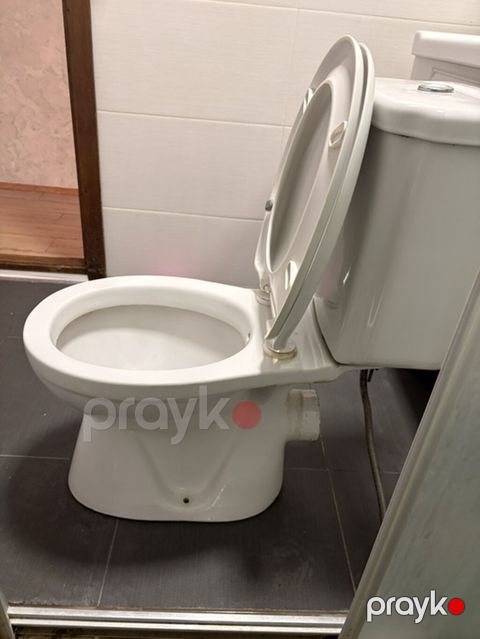 Unitaz – rezervuarla birlikdə - Material: yüksək keyfiyyətli keramika — Bakı