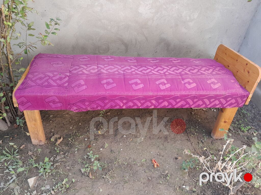 Bag evi ve heyet ucundur. Keyfiyyetlidi. Əl işidir. Hem oturacaq hem — Yataqlar, Bakı (2)